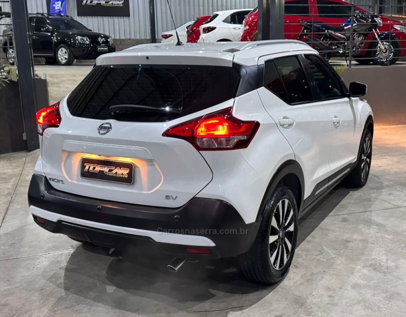 KICKS 1.6 16V FLEX SV LIMITED 4P AUTOMÁTICO - 2019 - CAMPO BOM