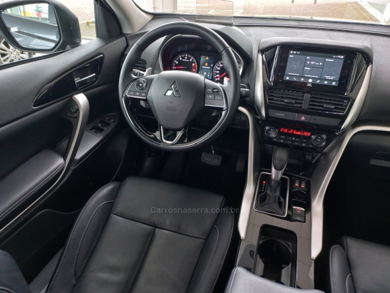 ECLIPSE CROSS 1.5 HPE 16V GASOLINA 4P AUTOMÁTICO - 2025 - TAQUARA