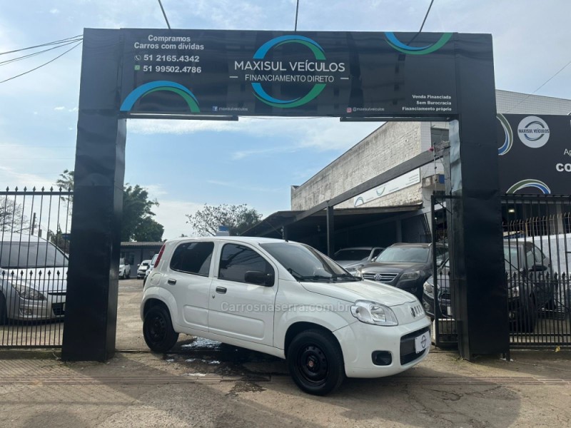 UNO 1.0 EVO VIVACE 8V FLEX 4P MANUAL