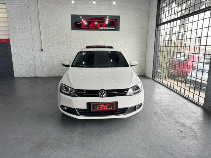 JETTA 2.0 TSI DSG HIGHLINE 200CV GASOLINA 4P AUTOMÁTICO - 2013 - CAXIAS DO SUL