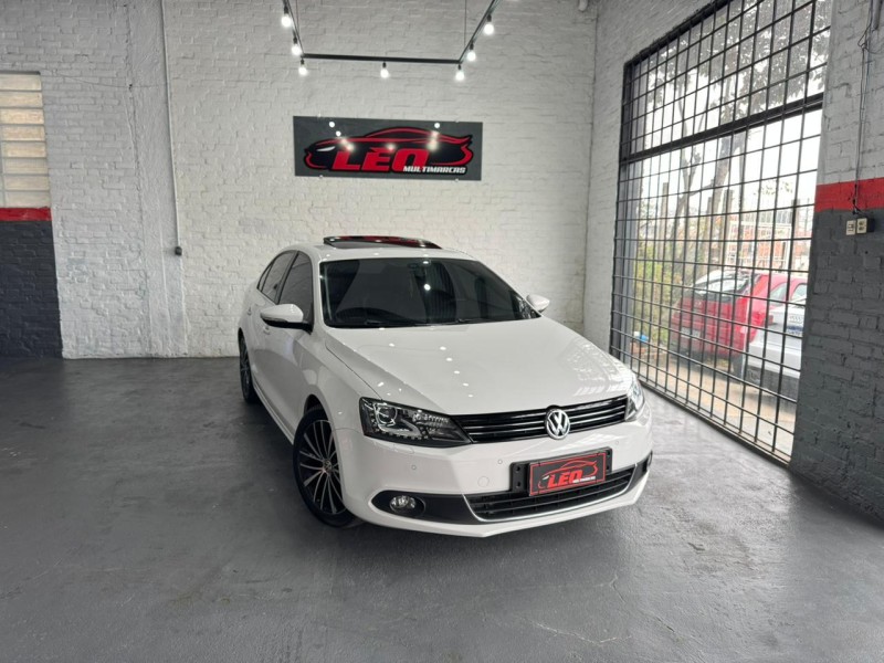 JETTA 2.0 TSI DSG HIGHLINE 200CV GASOLINA 4P AUTOMÁTICO - 2013 - CAXIAS DO SUL