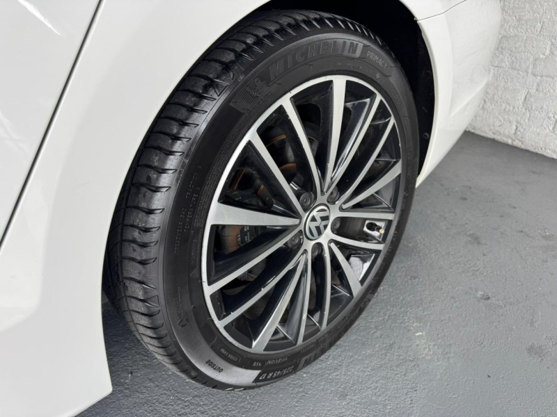 JETTA 2.0 TSI DSG HIGHLINE 200CV GASOLINA 4P AUTOMÁTICO - 2013 - CAXIAS DO SUL