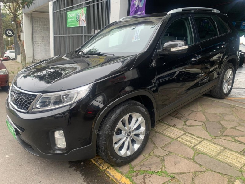 SORENTO 2.4 EX2 4X2 16V GASOLINA 4P AUTOMÁTICO