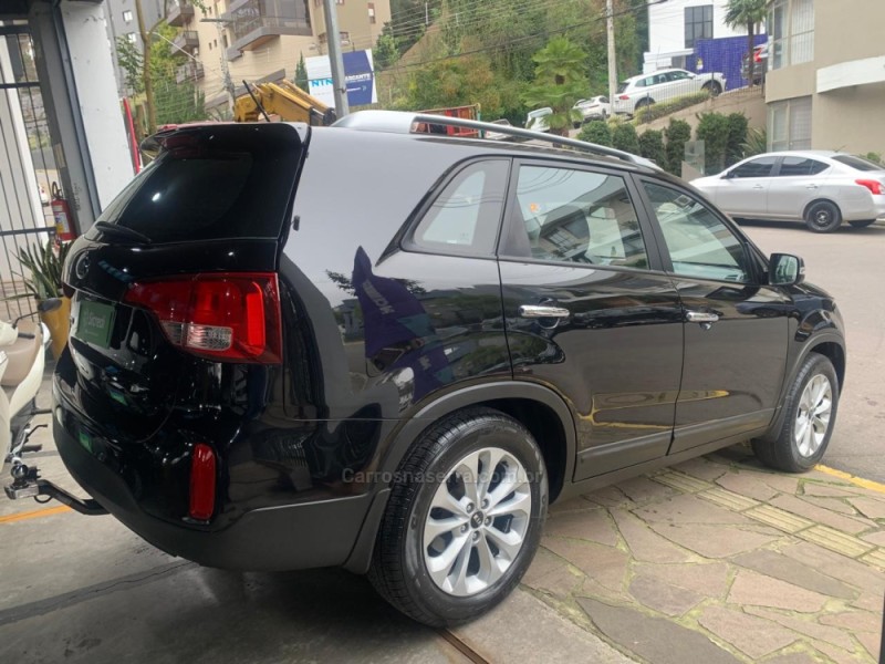 SORENTO 2.4 EX2 4X2 16V GASOLINA 4P AUTOMÁTICO - 2015 - BENTO GONçALVES