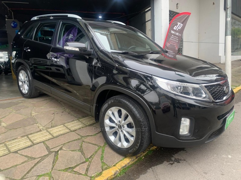 SORENTO 2.4 EX2 4X2 16V GASOLINA 4P AUTOMÁTICO - 2015 - BENTO GONçALVES