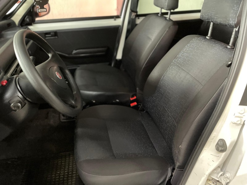 UNO 1.0 MPI MILLE FIRE ECONOMY 8V FLEX 4P MANUAL - 2013 - BOM PRINCíPIO