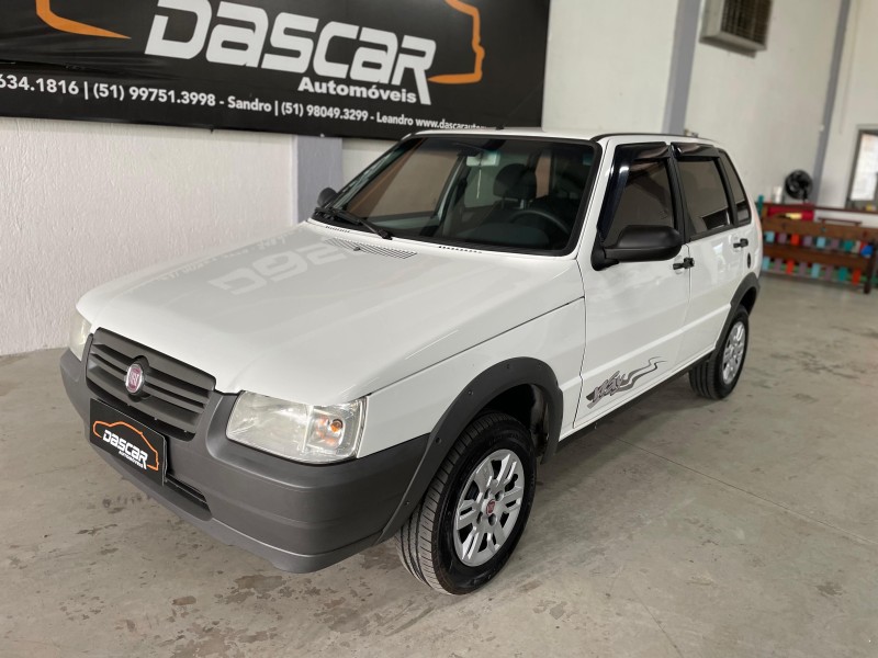 UNO 1.0 MPI MILLE FIRE ECONOMY 8V FLEX 4P MANUAL - 2013 - BOM PRINCíPIO