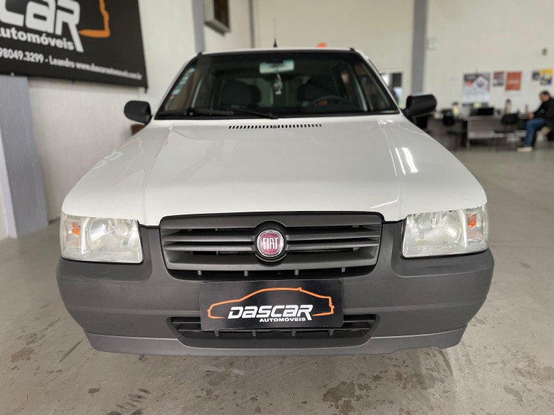 UNO 1.0 MPI MILLE FIRE ECONOMY 8V FLEX 4P MANUAL - 2013 - BOM PRINCíPIO