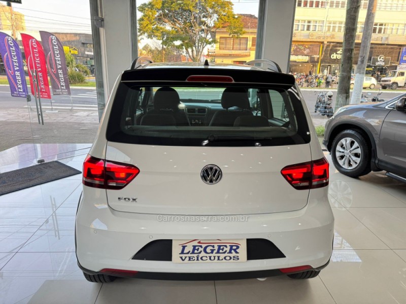 FOX 1.0 MPI TRACK 12V FLEX 4P MANUAL - 2018 - SãO LEOPOLDO