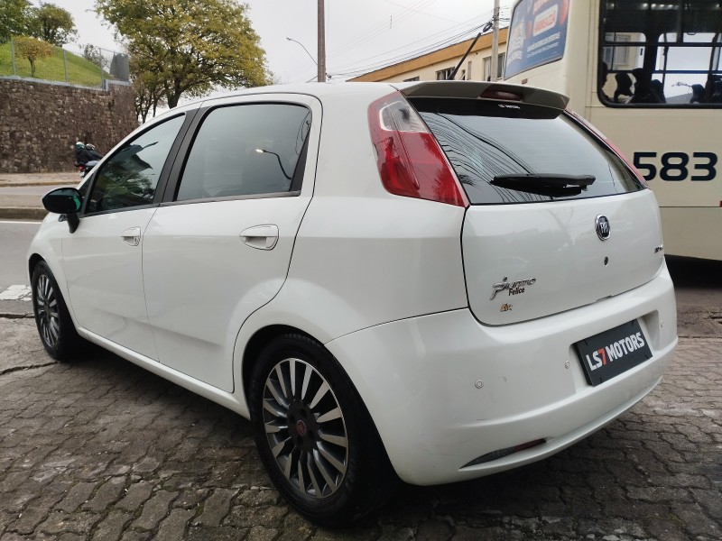 PUNTO 1.4 ELX 8V FLEX 4P MANUAL - 2010 - CAXIAS DO SUL
