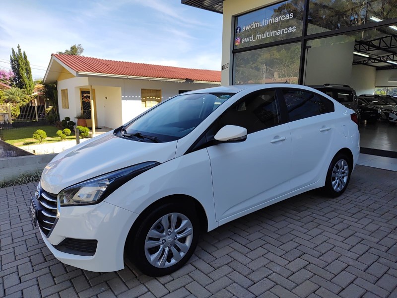 HB20S 1.6 PREMIUM 16V FLEX 4P AUTOMÁTICO - 2016 - LAJEADO
