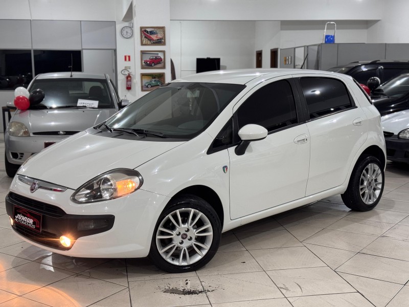 PUNTO 1.4 ATTRACTIVE ITALIA 8V FLEX 4P MANUAL - 2013 - CAXIAS DO SUL