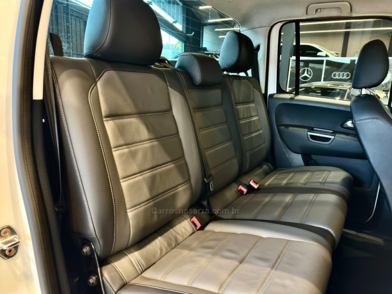 AMAROK 2.0 HIGHLINE 4X4 CD 16V TURBO INTERCOOLER DIESEL 4P AUTOMÁTICO - 2021 - CAXIAS DO SUL