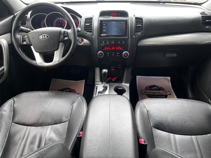 SORENTO EX 3.5 L V6 4X4 AUTOMÁTICO - 2011 - TRêS COROAS