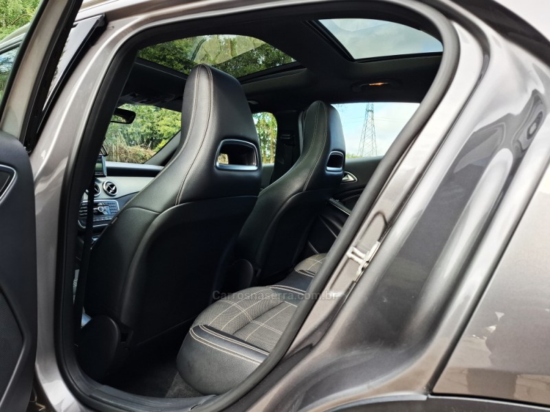 GLA 200 1.6 CGI VISION 16V TURBO GASOLINA 4P AUTOMÁTICO - 2015 - BENTO GONçALVES