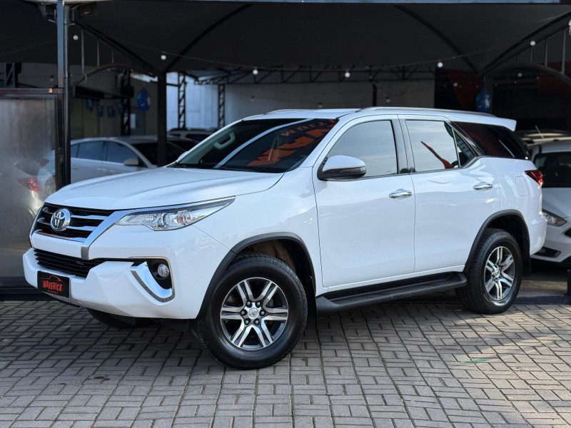 hilux sw4 2.7 srv 4x2 16v flex 7 lugares 4p automatico 2020 lagoa vermelha