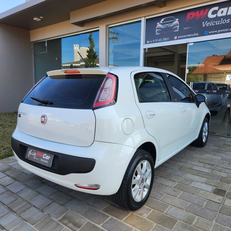 PUNTO 1.4 ATTRACTIVE 8V FLEX 4P MANUAL - 2014 - BENTO GONçALVES