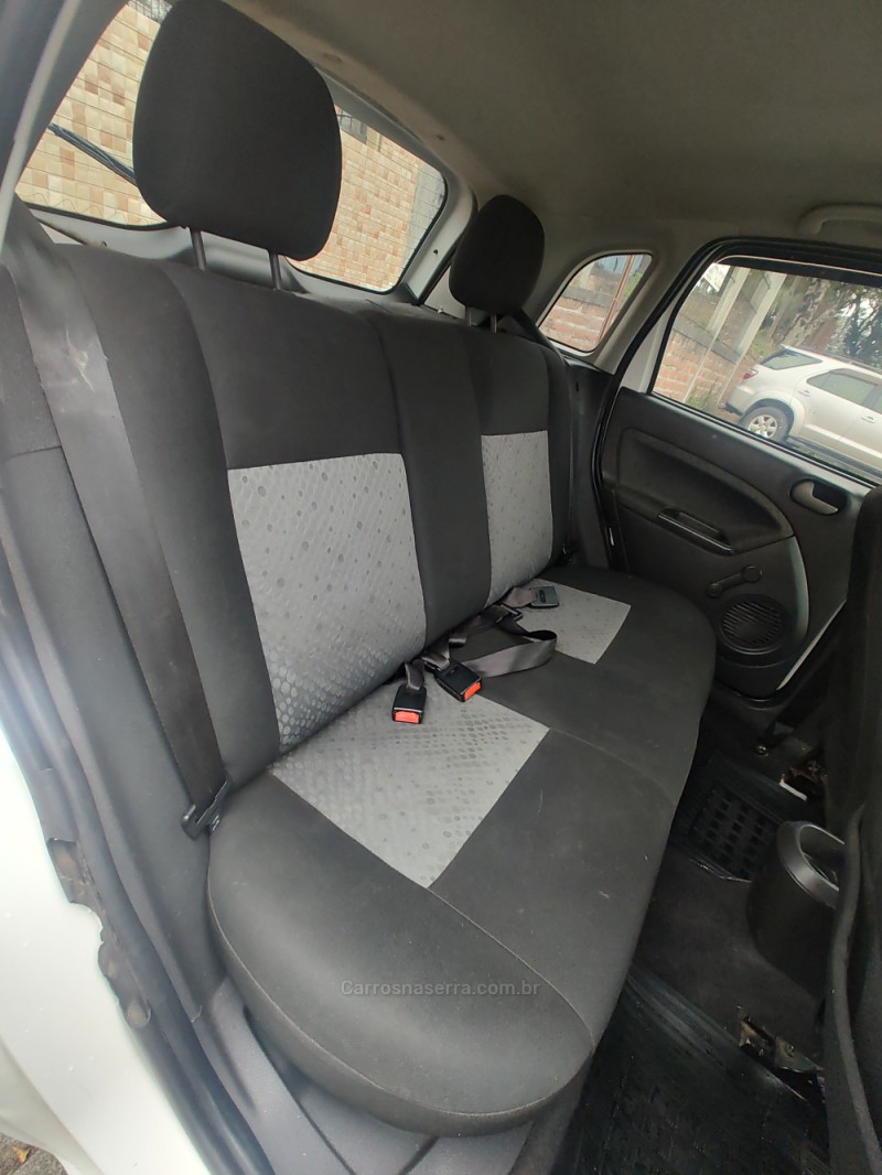 FIESTA 1.6 MPI CLASS HATCH 8V FLEX 4P MANUAL - 2013 - CANELA