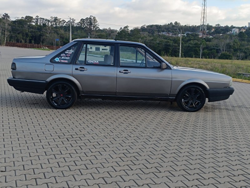 SANTANA 1.8 GLS 8V GASOLINA 4P MANUAL - 1990 - IVOTI