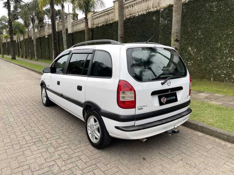 ZAFIRA 2.0 MPFI COMFORT 8V FLEX 4P MANUAL - 2007 - CAXIAS DO SUL