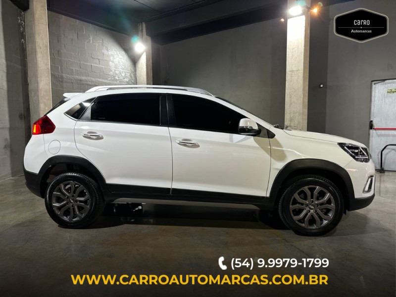 TIGGO 1.5 16V 2 LOOK GASOLINA 4P MANUAL - 2022 - CAXIAS DO SUL