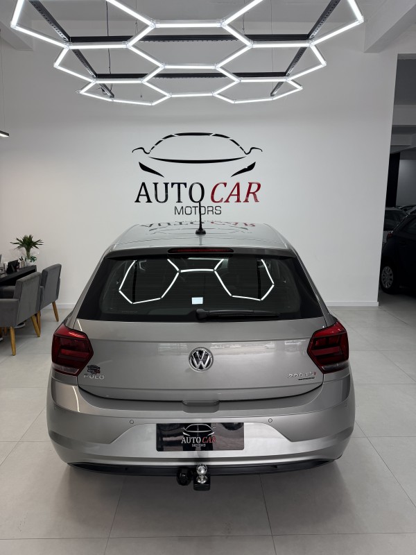 POLO 1.0	200 TSI HIGHLINE AUTOMÁTICO  - 2019 - CAXIAS DO SUL