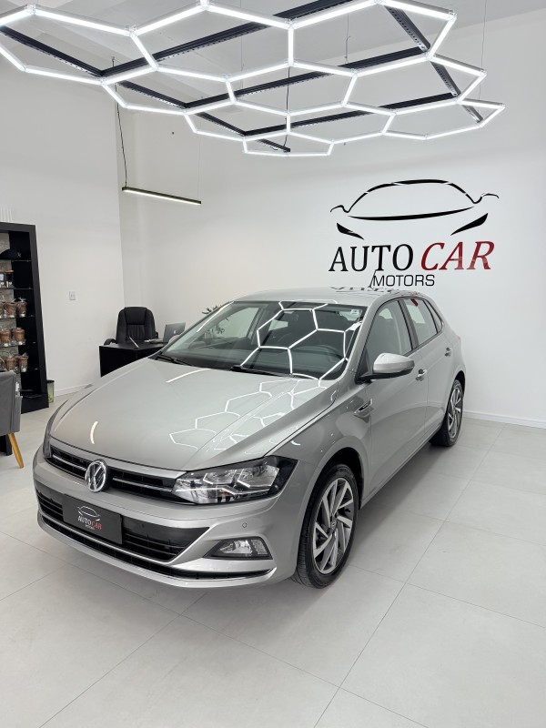 POLO 1.0	200 TSI HIGHLINE AUTOMÁTICO  - 2019 - CAXIAS DO SUL