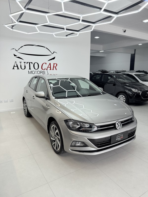 POLO 1.0	200 TSI HIGHLINE AUTOMÁTICO  - 2019 - CAXIAS DO SUL