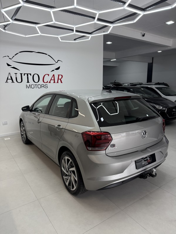 POLO 1.0	200 TSI HIGHLINE AUTOMÁTICO  - 2019 - CAXIAS DO SUL