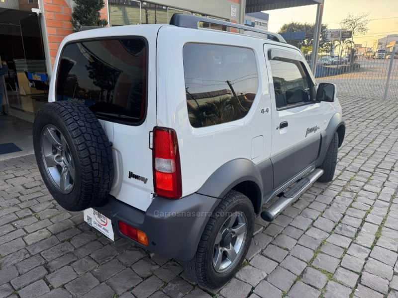 JIMNY 1.3 4ALL 4X4 16V GASOLINA 2P MANUAL - 2022 - SãO MARCOS