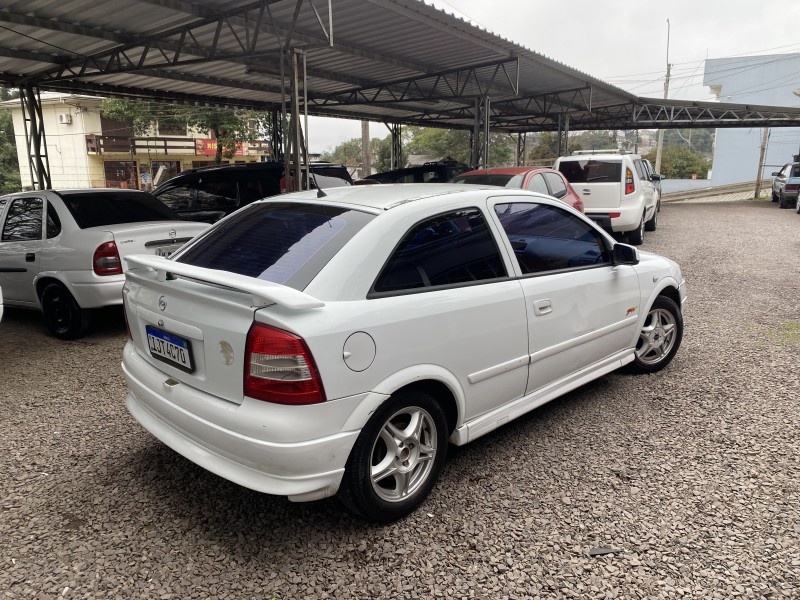 ASTRA 2.0 MPFI SPORT 8V GASOLINA 2P MANUAL - 2001 - CAXIAS DO SUL