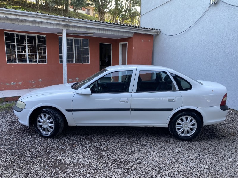 VECTRA 2.0 SFI CD 16V GASOLINA 4P MANUAL - 1999 - CAXIAS DO SUL