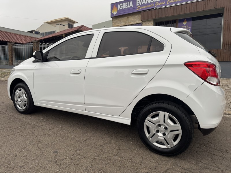 ONIX 1.0 LT PLUS 8V FLEX 4P MANUAL - 2013 - DOIS IRMãOS