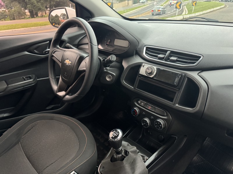 ONIX 1.0 LT PLUS 8V FLEX 4P MANUAL - 2013 - DOIS IRMãOS