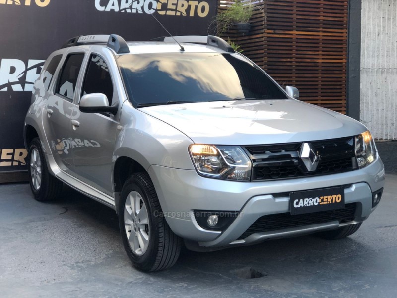 DUSTER 1.6 DYNAMIQUE 4X2 16V FLEX 4P MANUAL - 2017 - NOVO HAMBURGO