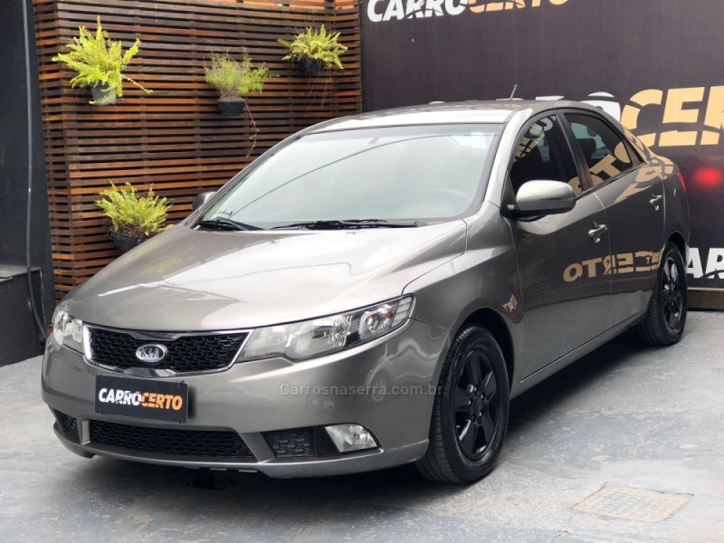 CERATO 1.6 EX SEDAN 16V GASOLINA 4P MANUAL - 2011 - NOVO HAMBURGO