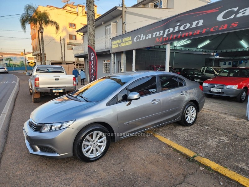 CIVIC 1.8 LXS 16V FLEX 4P AUTOMÁTICO