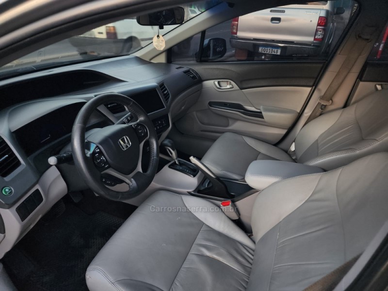 CIVIC 1.8 LXS 16V FLEX 4P AUTOMÁTICO - 2014 - VACARIA