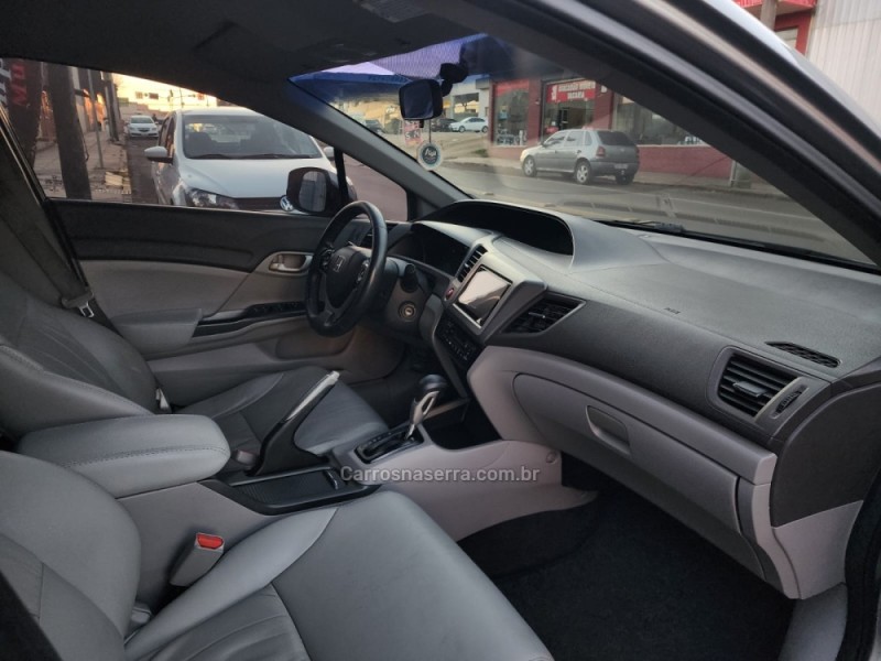 CIVIC 1.8 LXS 16V FLEX 4P AUTOMÁTICO - 2014 - VACARIA