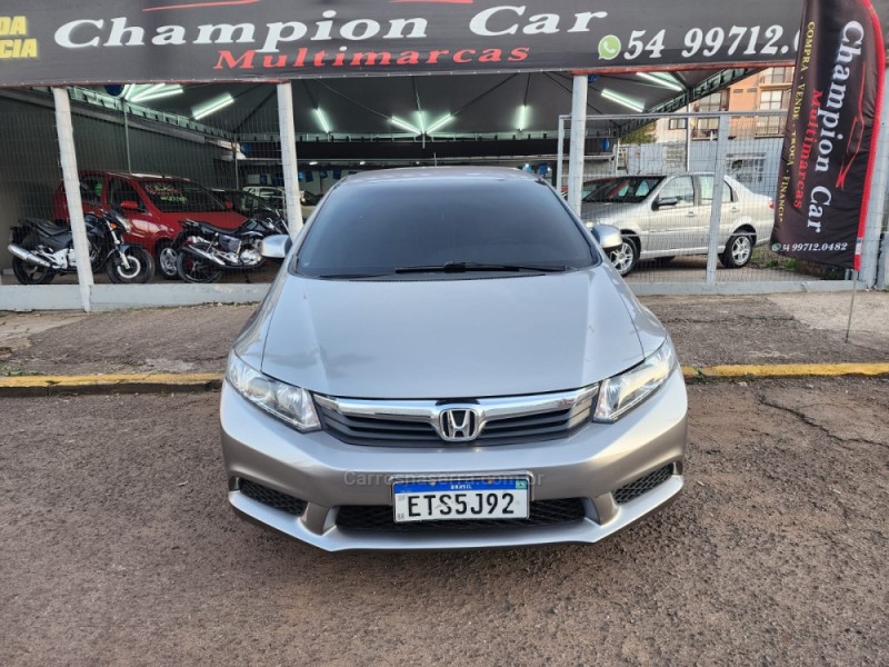 CIVIC 1.8 LXS 16V FLEX 4P AUTOMÁTICO - 2014 - VACARIA