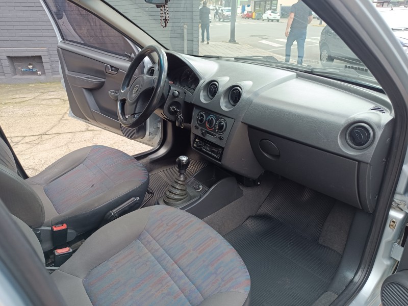 CELTA 1.0 MPFI VHC SPIRIT 8V FLEX 4P MANUAL - 2009 - FLORES DA CUNHA