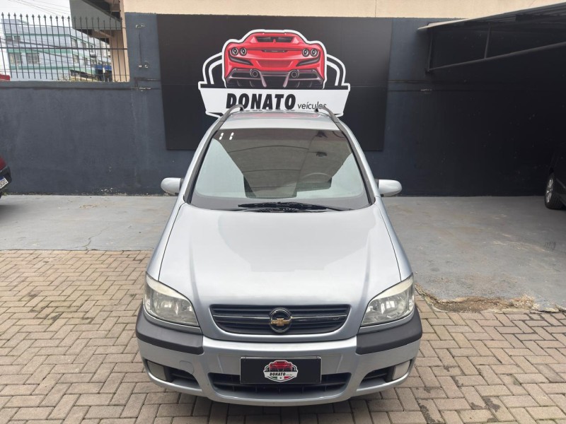 ZAFIRA 2.0 MPFI ELEGANCE 8V FLEX 4P AUTOMÁTICO - 2011 - CAXIAS DO SUL