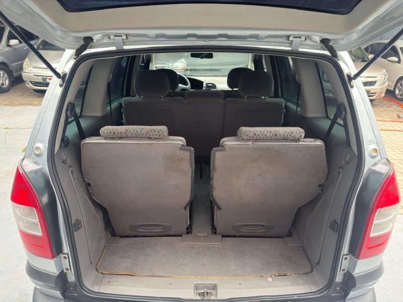 ZAFIRA 2.0 MPFI ELEGANCE 8V FLEX 4P AUTOMÁTICO - 2011 - CAXIAS DO SUL