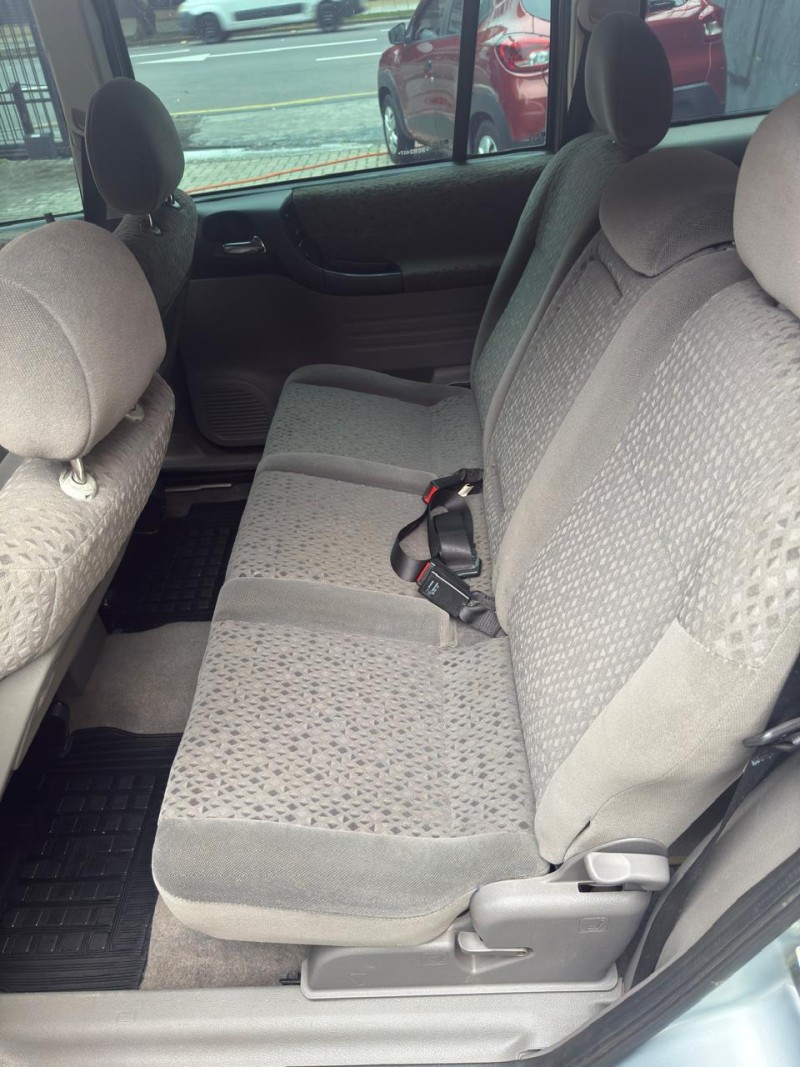 ZAFIRA 2.0 MPFI ELEGANCE 8V FLEX 4P AUTOMÁTICO - 2011 - CAXIAS DO SUL