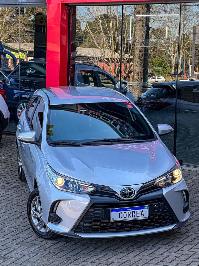 yaris 1.5 xs 16v flex 4p automatico 2025 canela