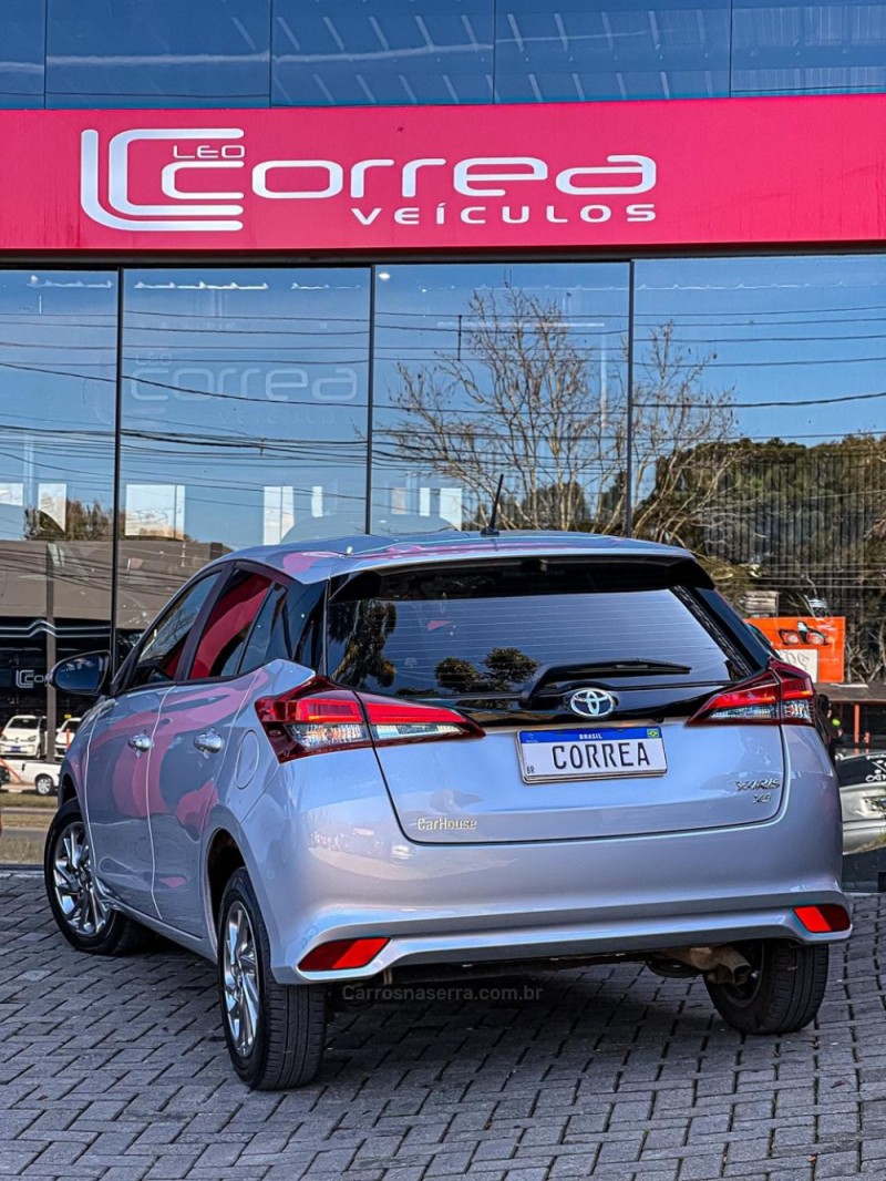 YARIS 1.5 XS 16V FLEX 4P AUTOMÁTICO - 2025 - CANELA