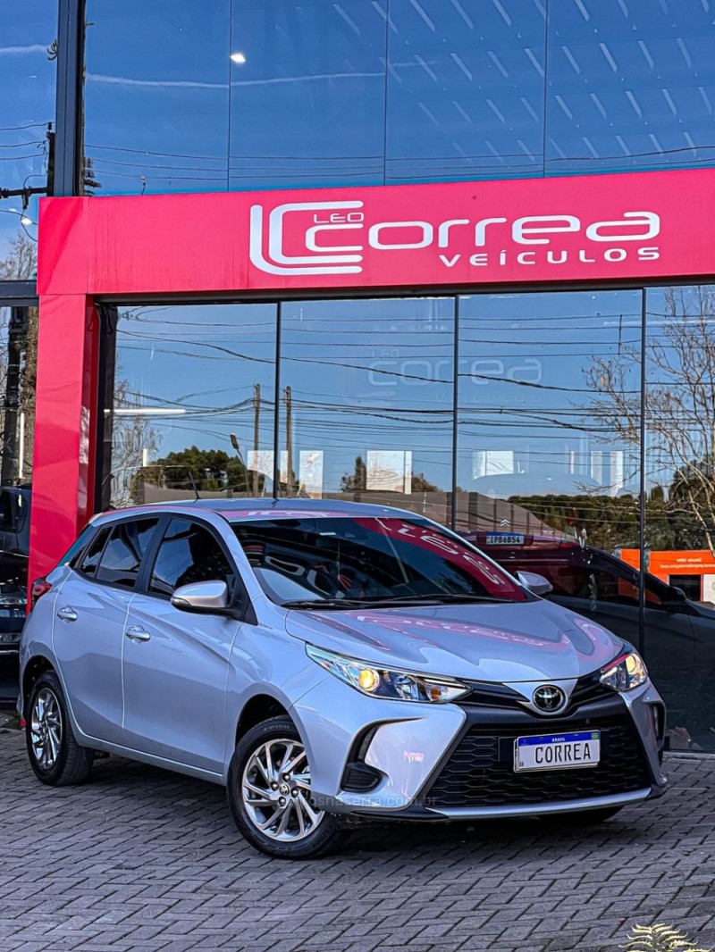 YARIS 1.5 XS 16V FLEX 4P AUTOMÁTICO