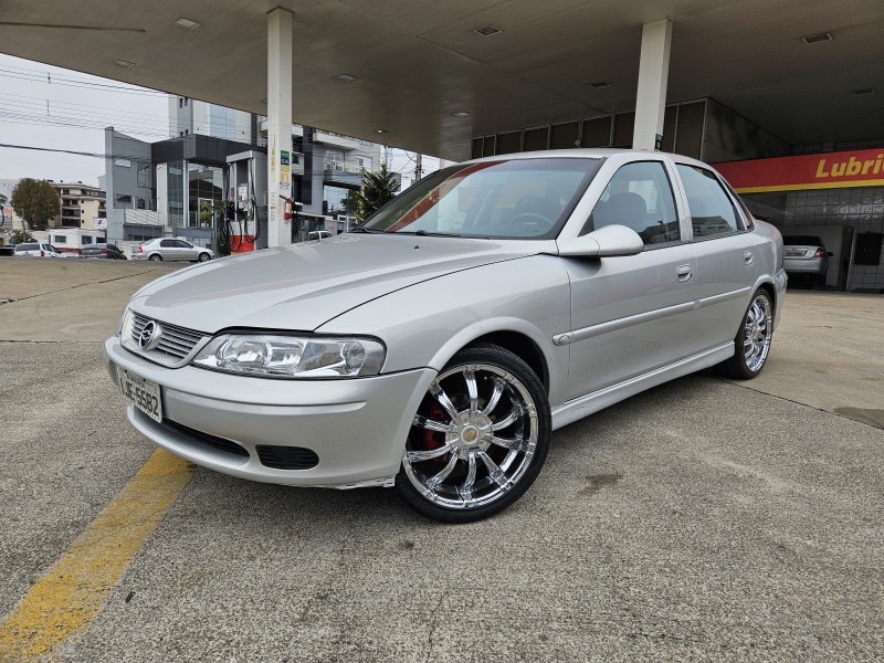 vectra 2.0 mpfi gls 8v gasolina 4p manual 2000 caxias do sul