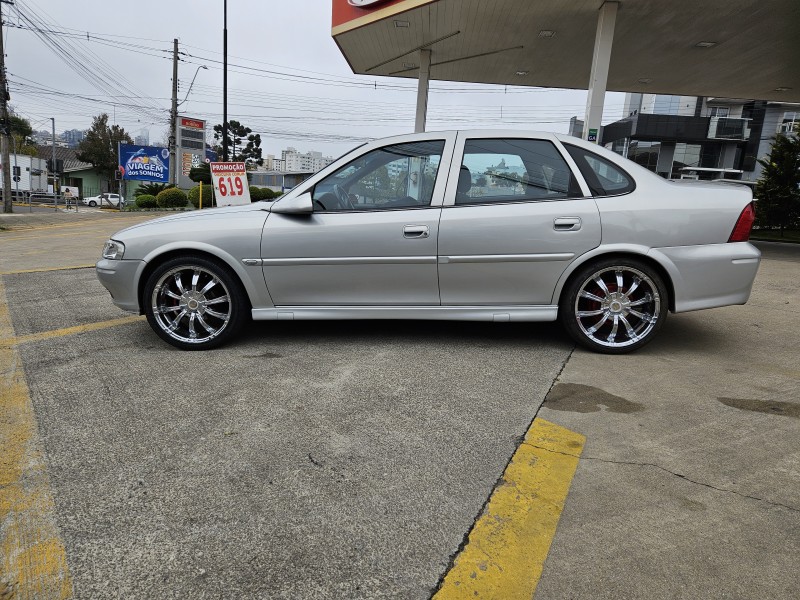 VECTRA 2.0 MPFI GLS 8V GASOLINA 4P MANUAL - 2000 - CAXIAS DO SUL