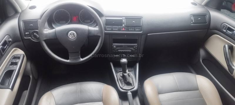 GOLF 1.6 MI SPORTLINE 8V FLEX 4P MANUAL - 2009 - FARROUPILHA